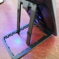 Credit card sized foldable cellphone stand (print in place) - Thumbnail 1