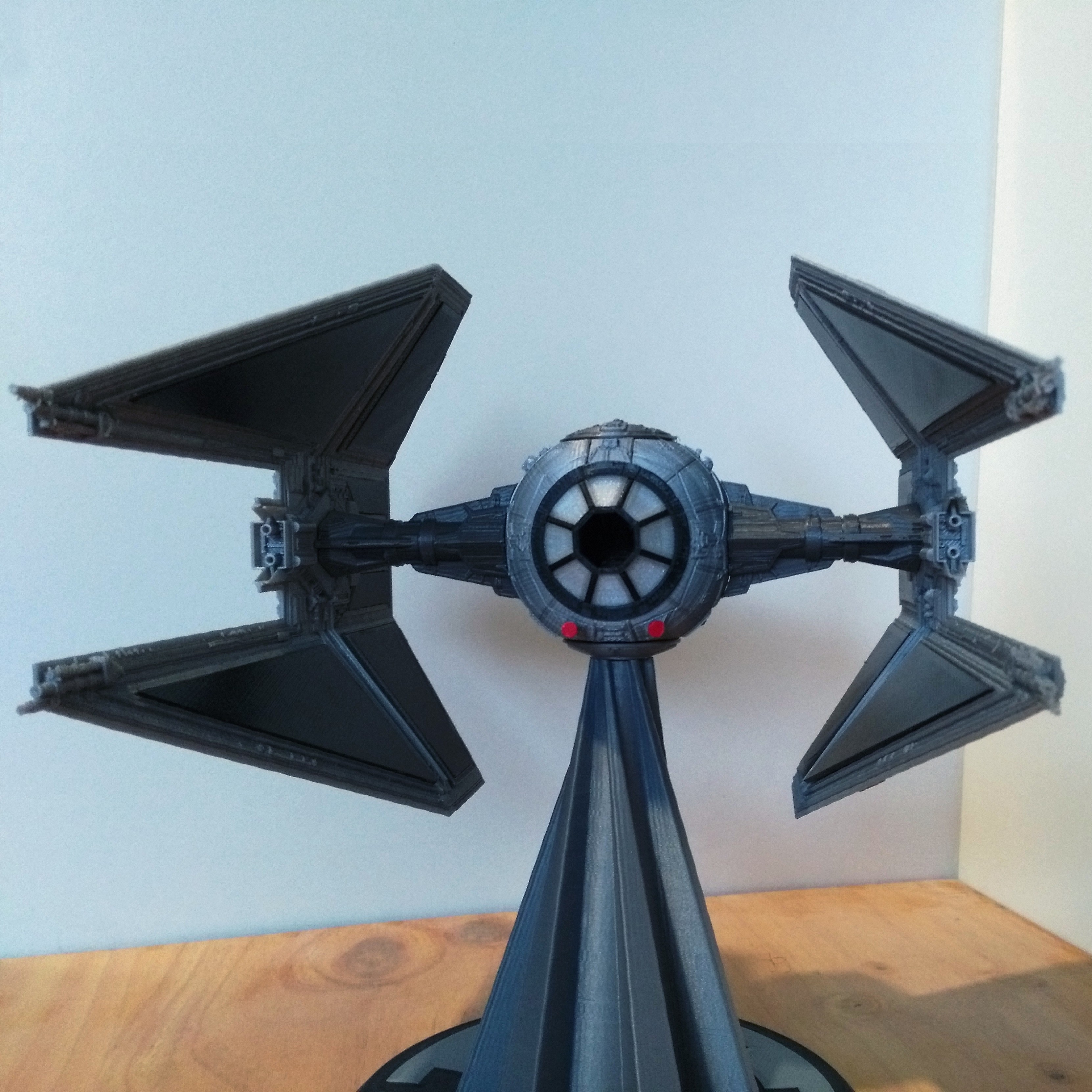 star-wars-tie-interceptor-