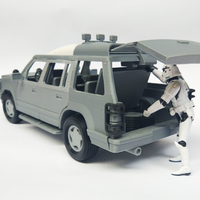 1:18 Jurassic Park Car for 3.75 Inch Figure No Support - Thumbnail 4