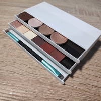 magnetic/z eye-shadow palette - 3 compartments - Thumbnail 8