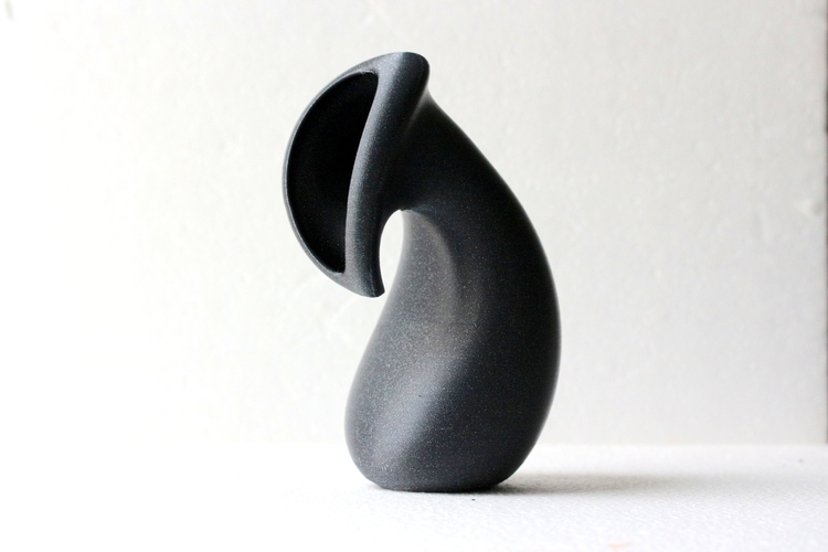 Bowing Vase 3D Print 221853