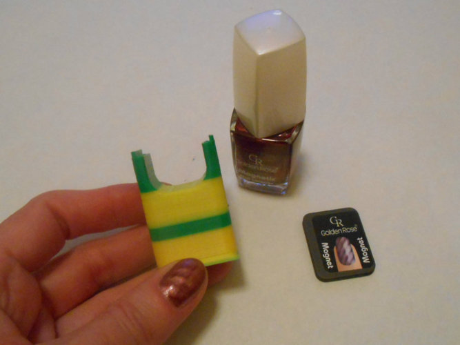 Stand magnetic nail polish 3D Print 22556