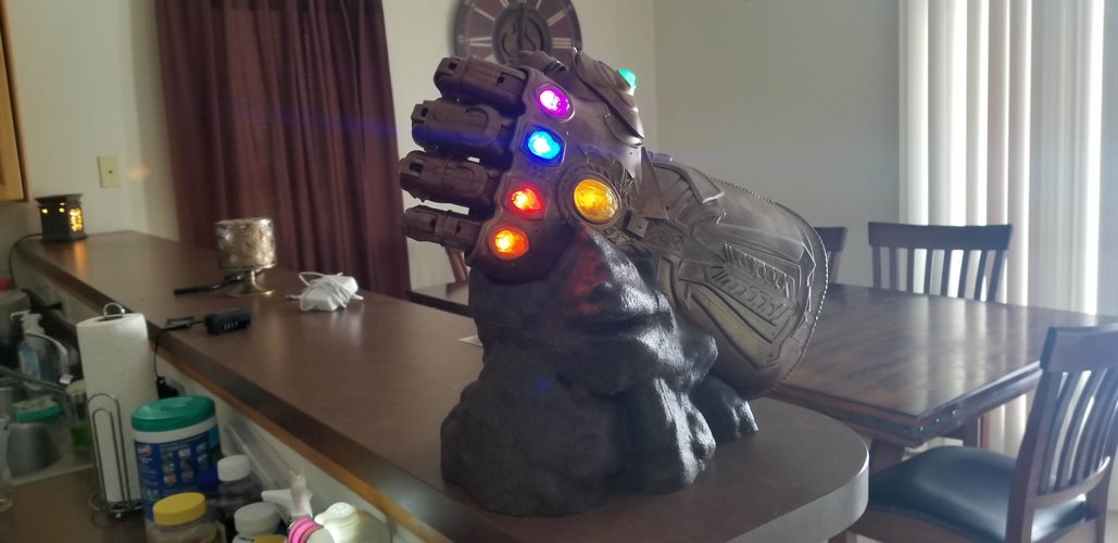 Marvel Legends Series Infinity Gauntlet Display Stand