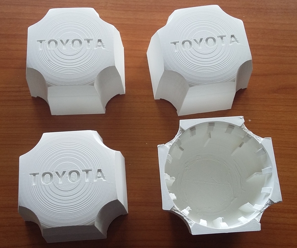 Toyota MA61 Supra Hub Cap