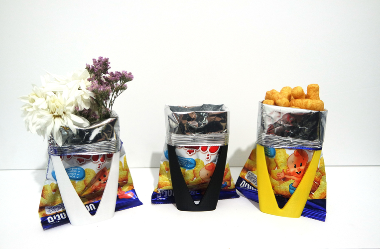 Small Bamba snack holder and Vase concept