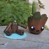 GROOTY THE ARTICULATED PLANTER - Thumbnail 8