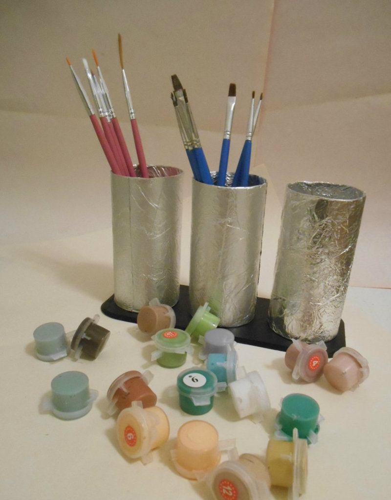 Stand for small things