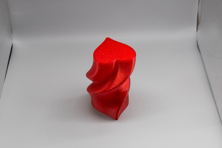 Twisted Heart Vase 3D Print 226638