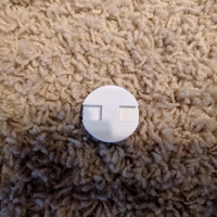 Coin Squeeze Magic Trick - Thumbnail 3