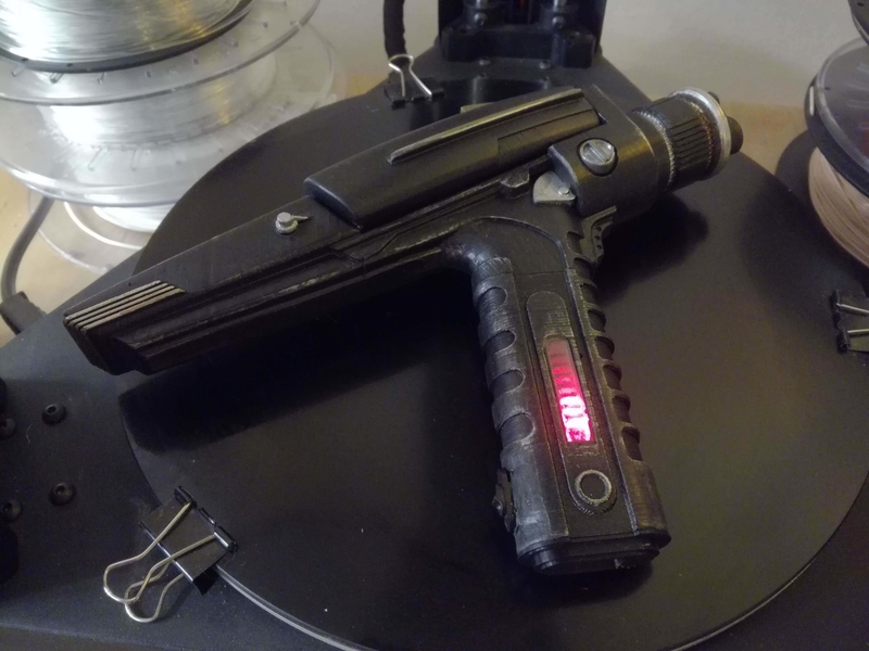 Star Trek Phaser - with inner phaser removable