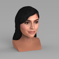 Kylie Jenner bust ready for full color 3D printing - Thumbnail 6