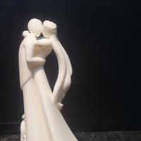 wedding kissing couple - Thumbnail 5
