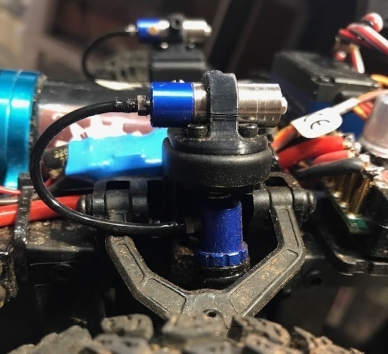 RC4WD Hero Desert Runner Shock Resevoir relocators