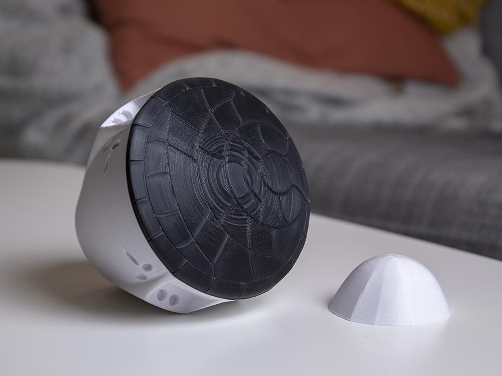 3d Printed Spacex Dragon 2 Crew Capsule Updated More Stls By 3d Print Tech Design Pinshape