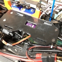 TRX4 Compact Battery Tray with Shift & Lock Servo Mount - Thumbnail 3