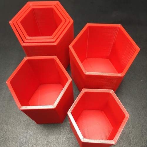 Concentric Hive Nesting Cups