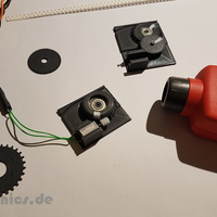 3D Printed OpenPnp SMT Feeder Worm Gear Drive Test - Thumbnail 1