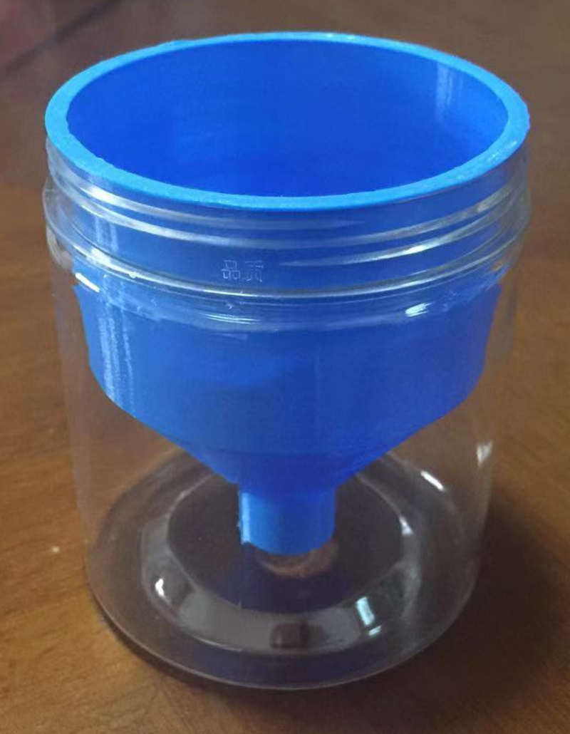 self watering flowerpot