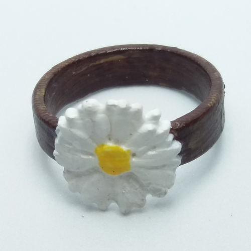 Ring with embossed and overflowing daisy  3D Print 238183