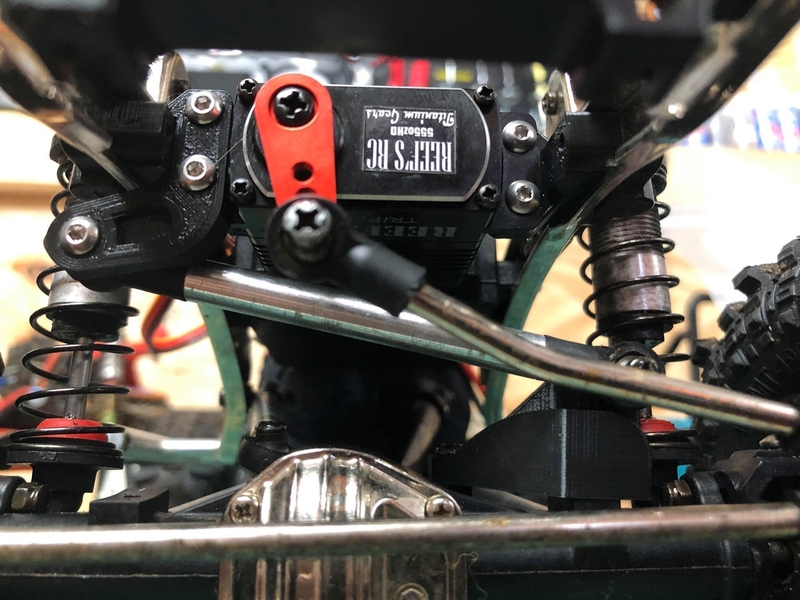 G-Made GS-01 (4 Link) - Chassis Mounted Servo w/Pan
