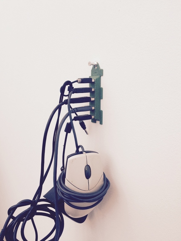 Push Pin USB Holder