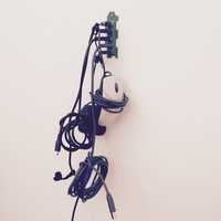 Push Pin USB Holder - Thumbnail 2