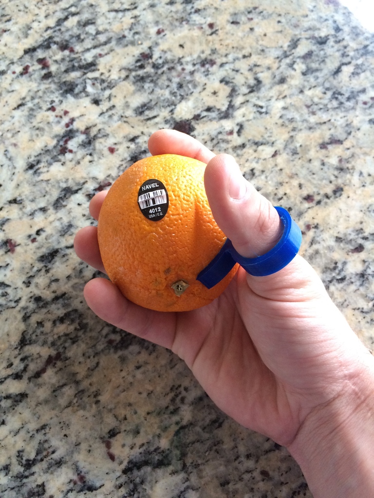 PEEL APPEAL Orange peeler design for  MONKEY BUSINESS קולפן תפוזים -  Monkey Business Europe