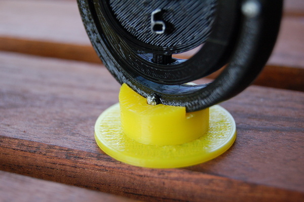 Base for Customizalbe Atom: Carbon h=7mm