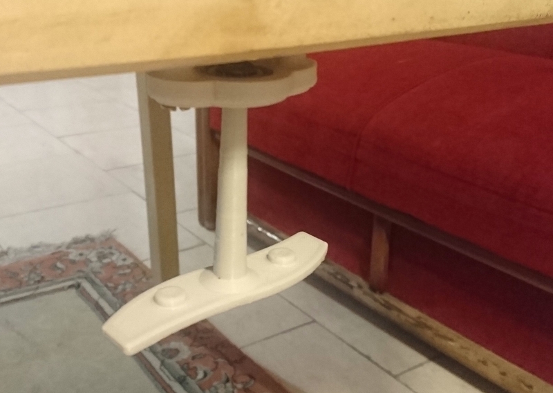 Carrom coins holder