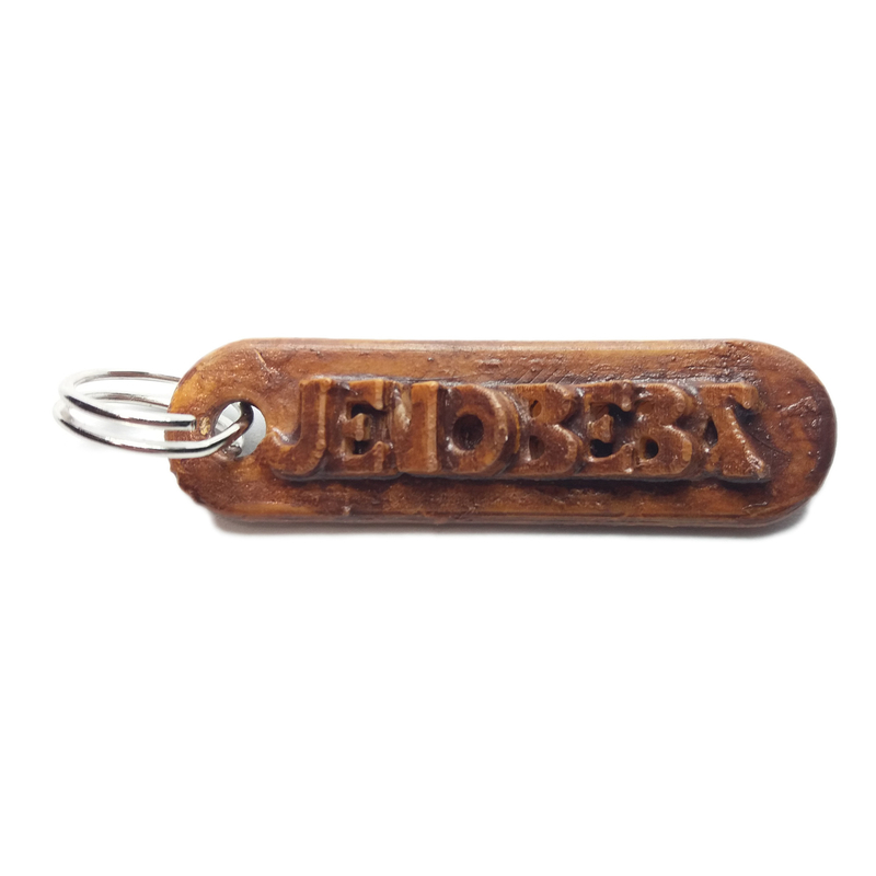 JENOBEBA Personalized keychain embossed letters