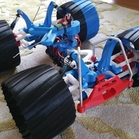 4*4 Rc Car - Thumbnail 12