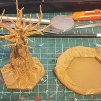 Adaptable Detailed Dead Tree - Thumbnail 2