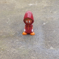 Red chaperone pencil holder - Thumbnail 3