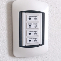 Bticino Livinglight - Insteon mini remote wall mount bracket - Thumbnail 3