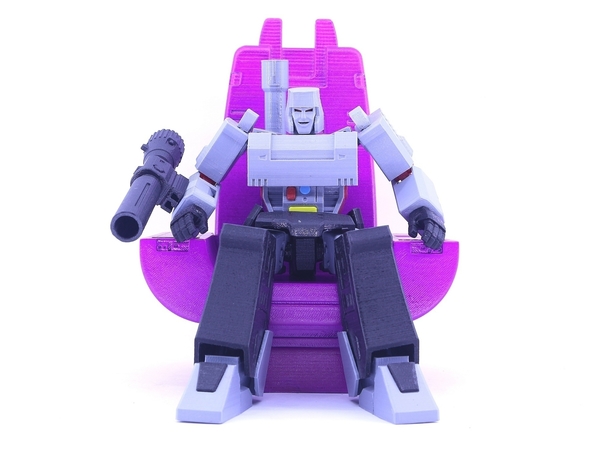 GUNMASTER THRONE