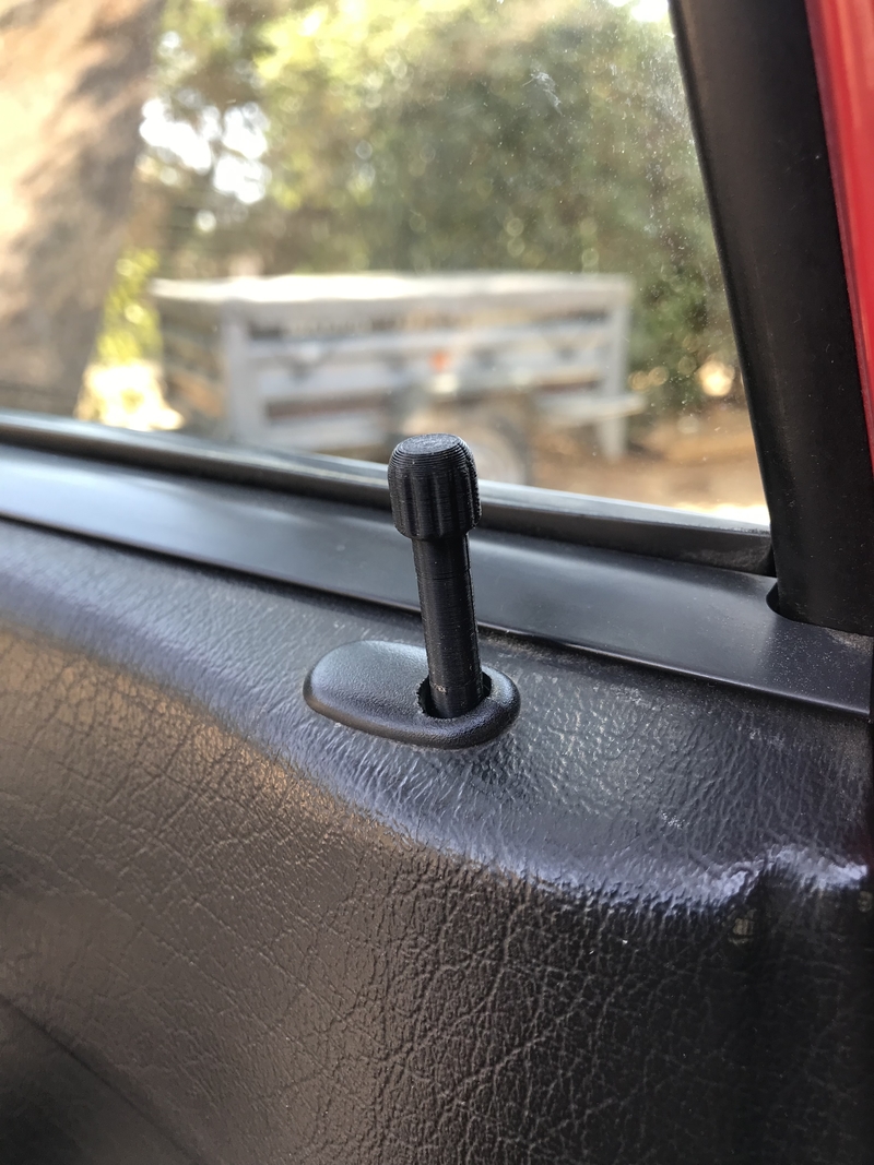 Loquet de portière / door lock (seat ibiza)