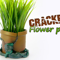 Cracked Flower Pot - Thumbnail 2