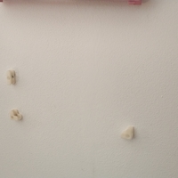 Simple wall support for 10" tablet - Thumbnail 3