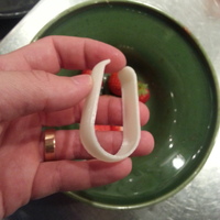 Strawberry Stem Remover - Thumbnail 3