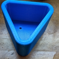 Triangle Planter - Thumbnail 2