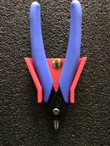 Small Pliers Wall Mount 3D Print 25903