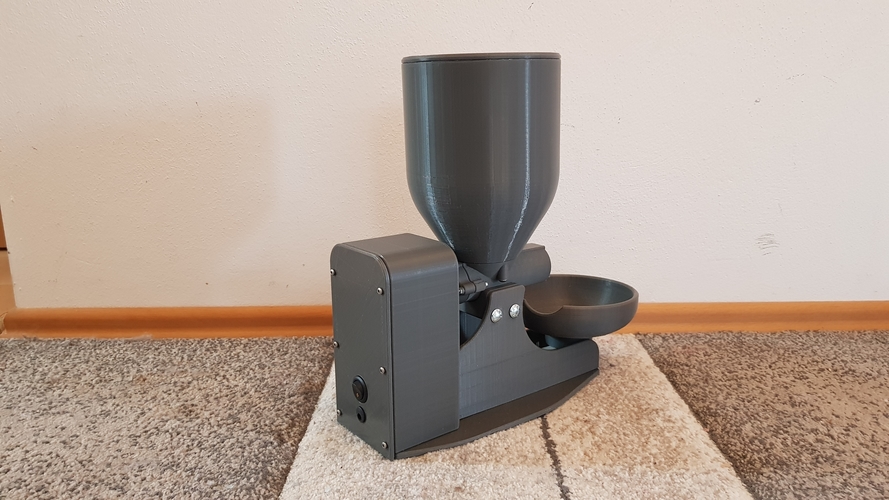 3D Printed Fully automatic cat feeder by Thomas Krichbaumer Pinshape