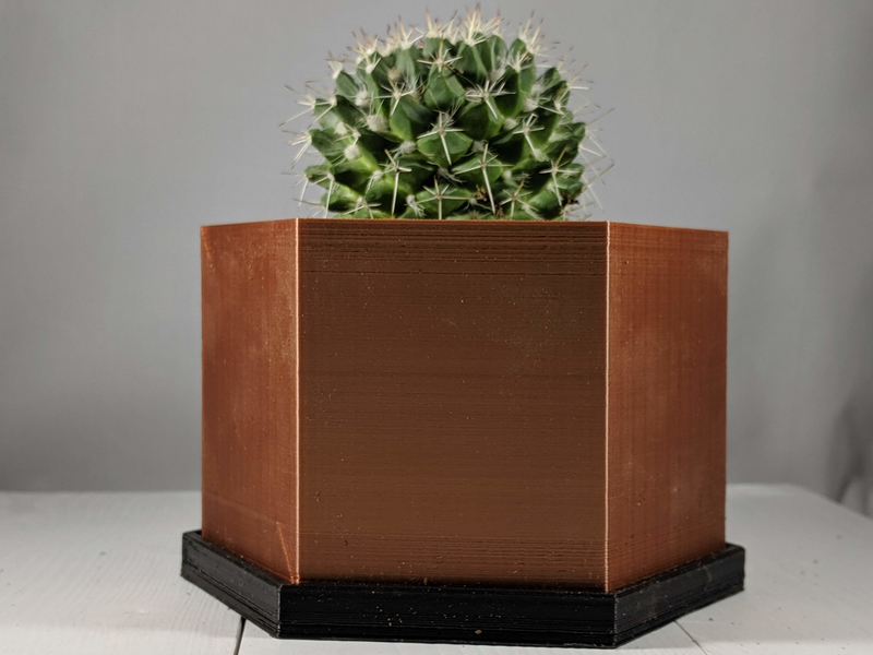 Hexagon Planter With Drainage and Dish