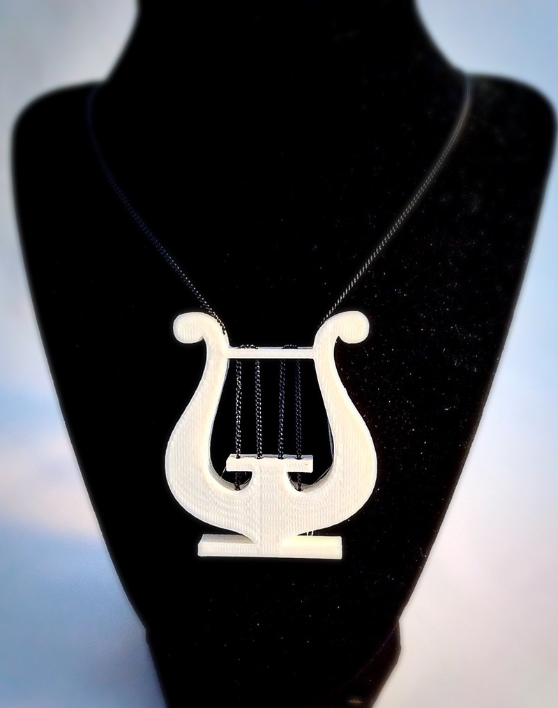 Lyra string pendant
