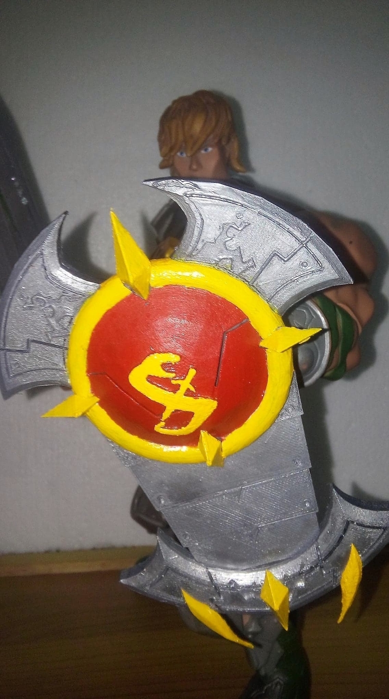 MOTU 200X SNAKE SHIELD FOR HE-MAN