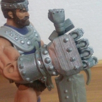 MOTUC FISTO POSEABLE HAND - Thumbnail 10