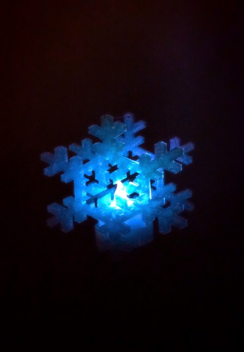 Snowflake lantern