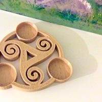Triskelion tealight holder - Thumbnail 2
