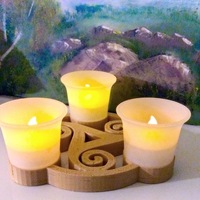 Triskelion tealight holder - Thumbnail 4