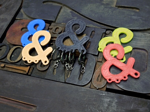 Ampersand Carabiner